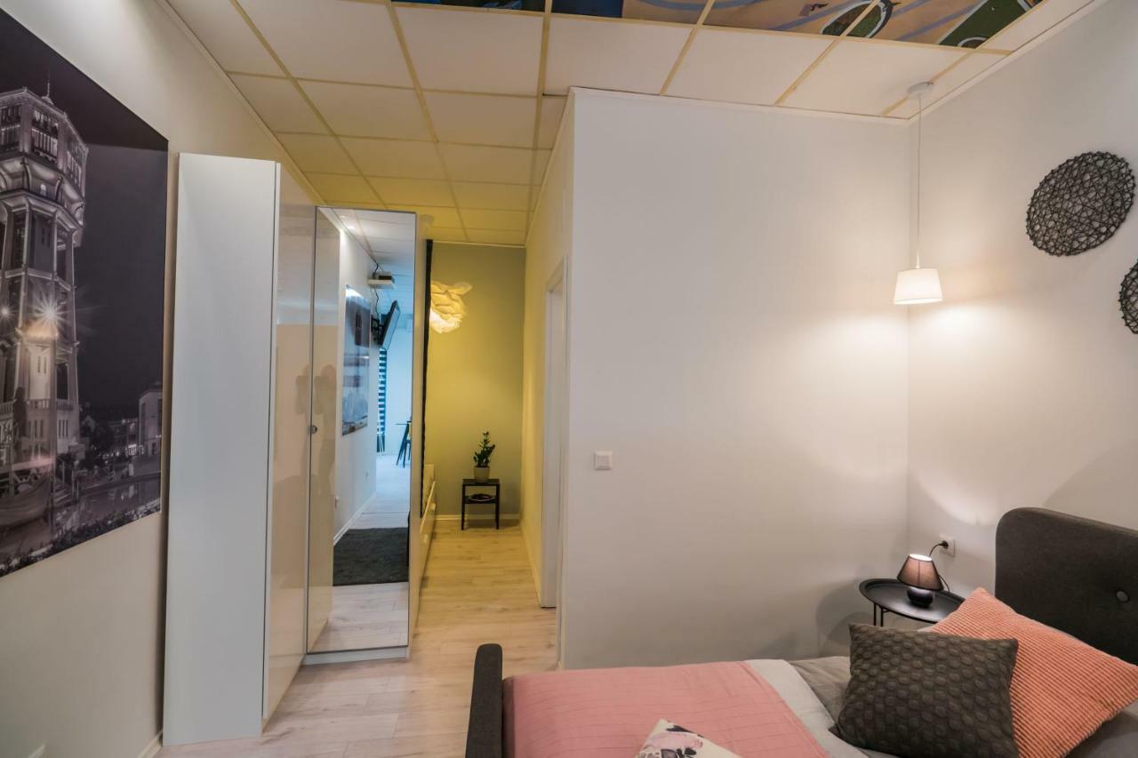 Centrum Apartman Siófok Esterno foto